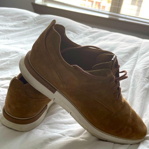 Suede - Picture 5 of 6